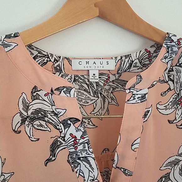 Floral Blouse - Picture 2 of 3